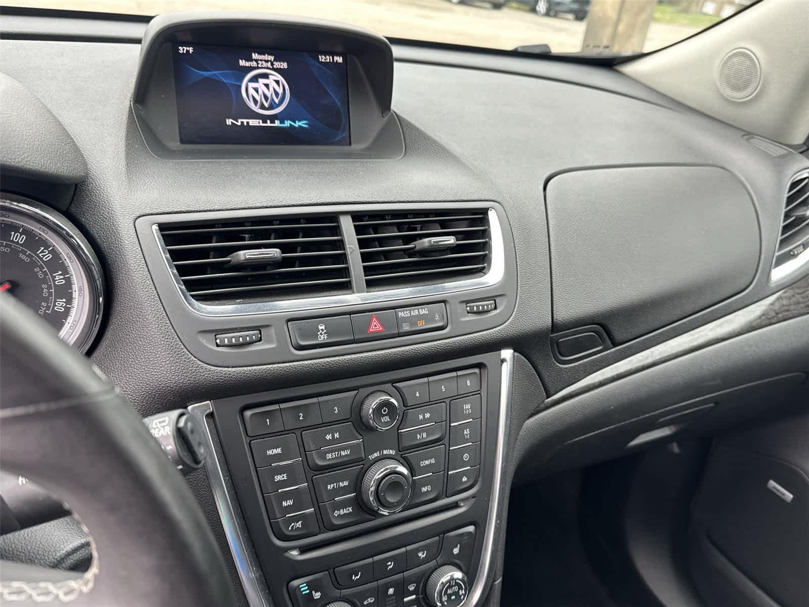 Thumbnail: 2015 Buick Encore - 24