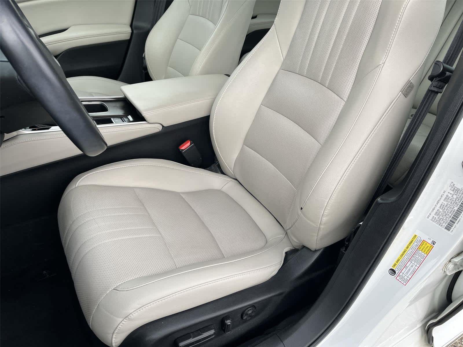 Thumbnail: 2019 Honda Accord - 14