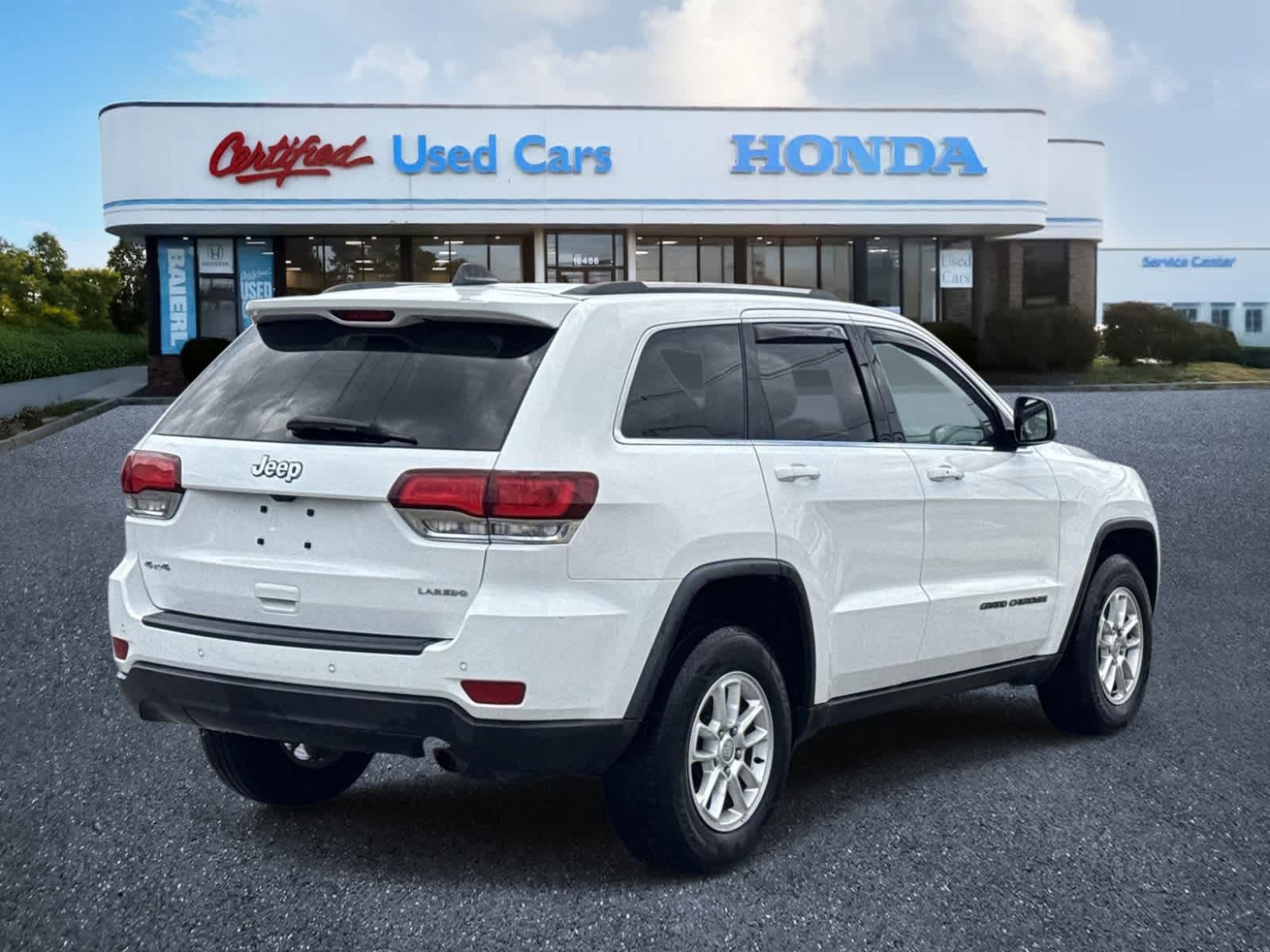 Thumbnail: 2020 Jeep Grand Cherokee - 5