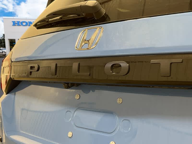 Thumbnail: 2025 Honda Pilot - 7