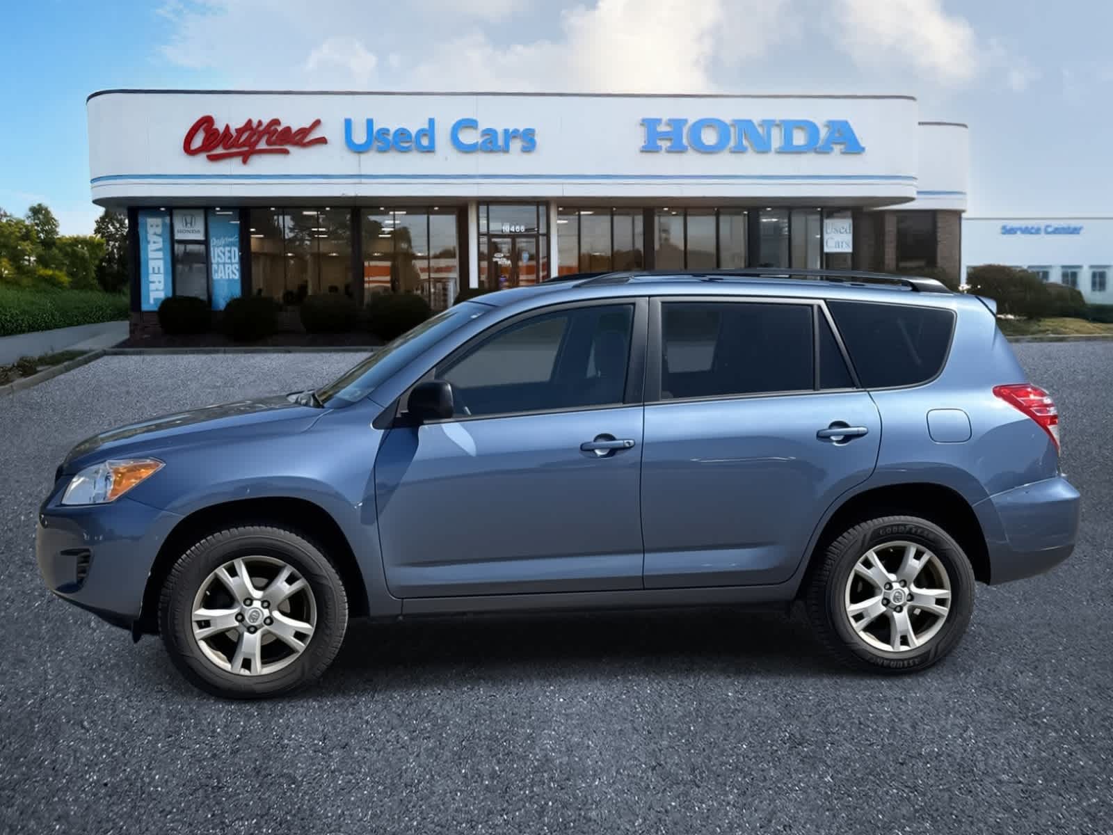 Thumbnail: 2012 Toyota RAV4 - 2