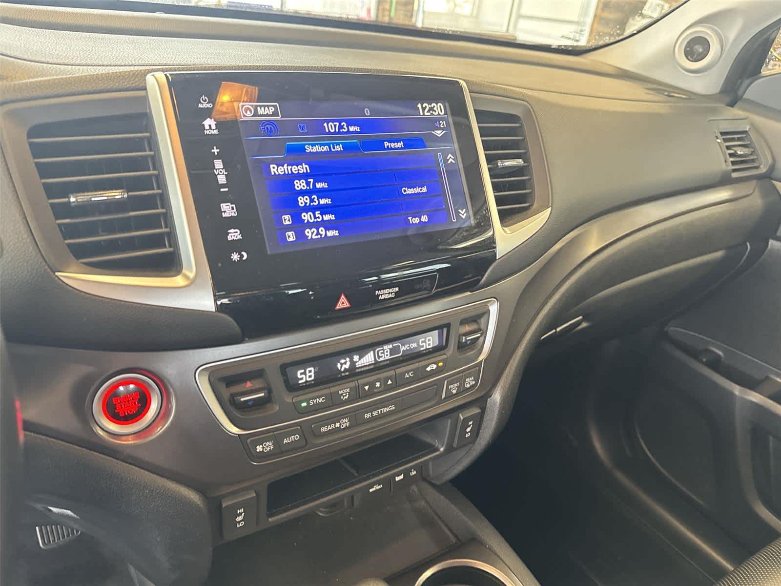 Thumbnail: 2017 Honda Ridgeline - 23