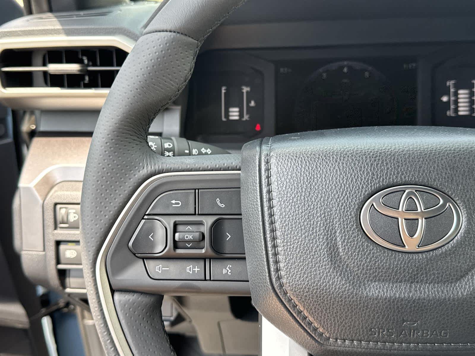 Thumbnail: 2025 Toyota 4Runner - 17