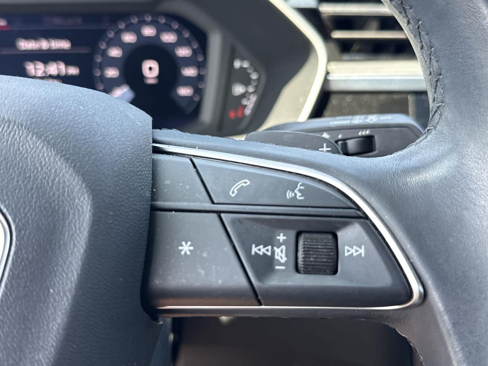 Thumbnail: 2021 Audi Q3 - 21