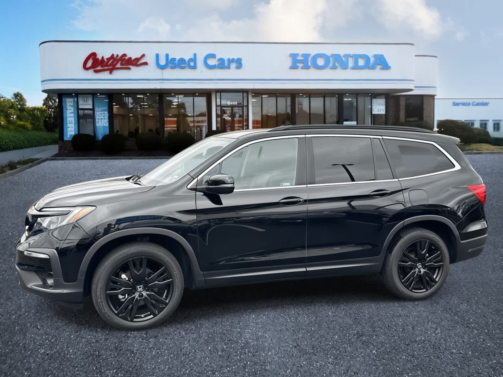 2021 Honda Pilot Special Edition photo 3