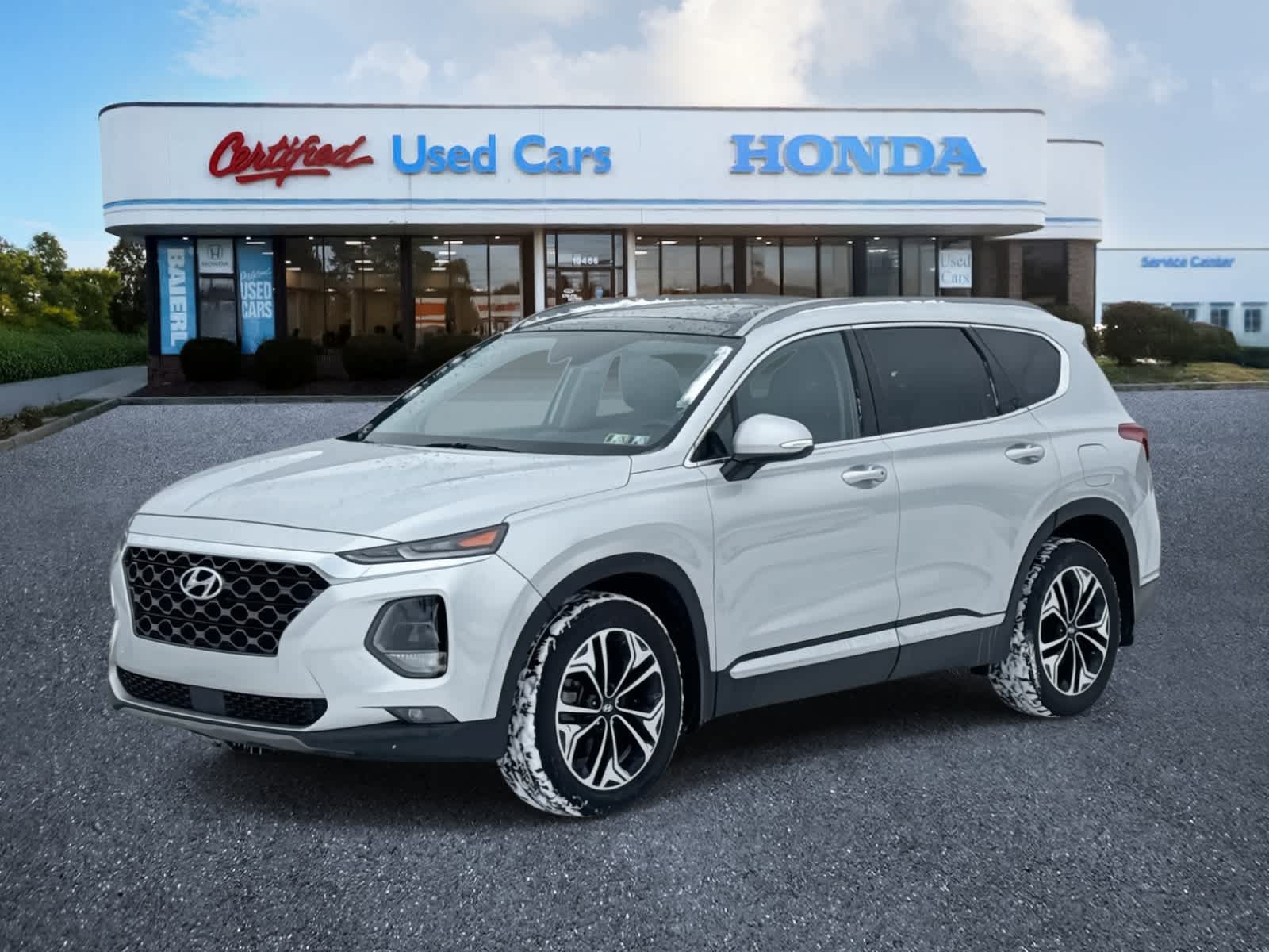Thumbnail: 2019 Hyundai Santa Fe - 1