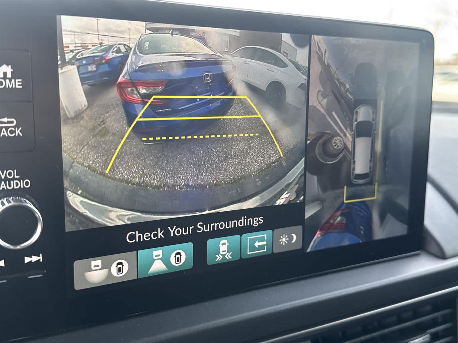 Thumbnail: 2025 Honda Pilot - 24