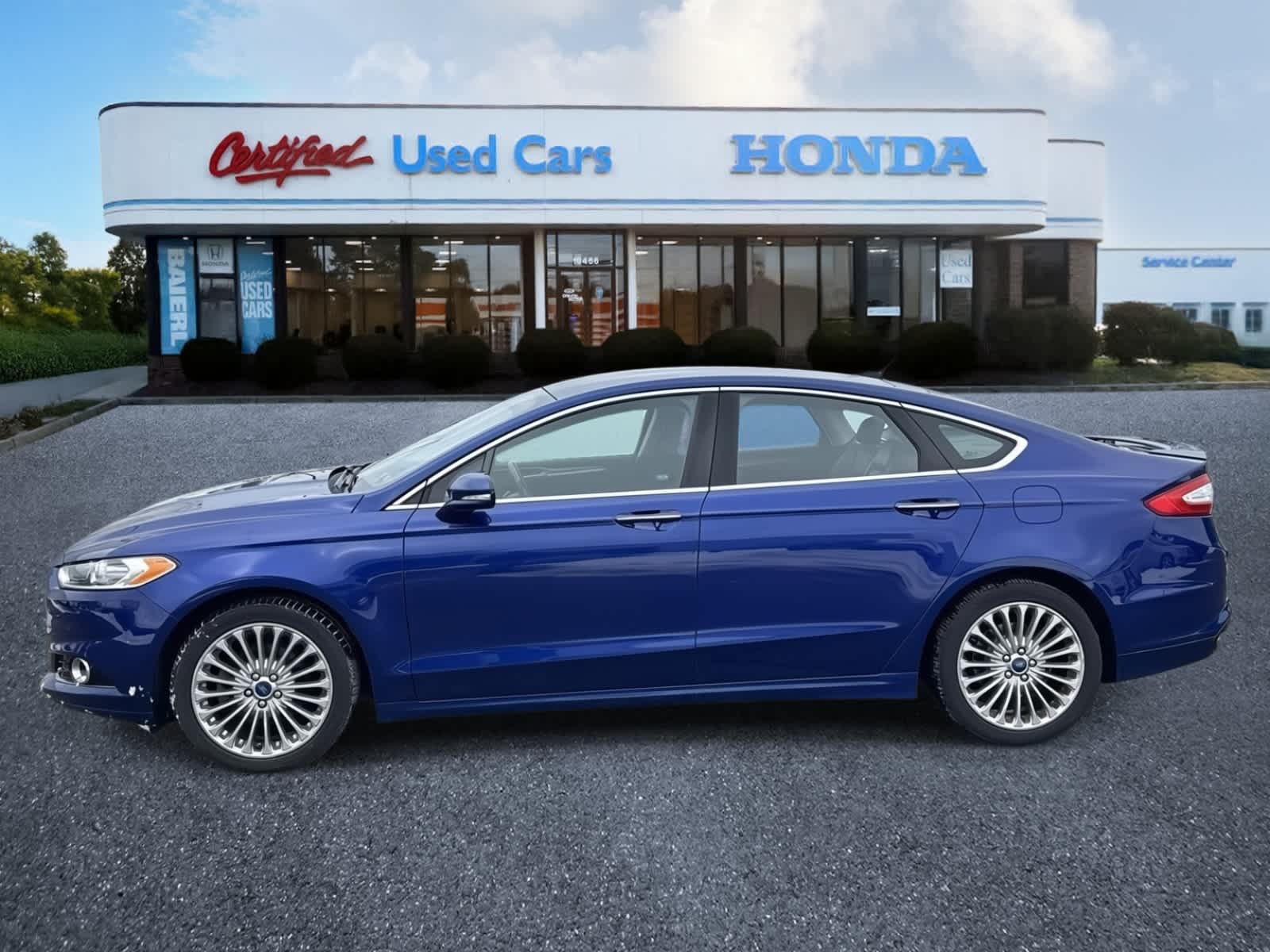 Thumbnail: 2016 Ford Fusion - 2