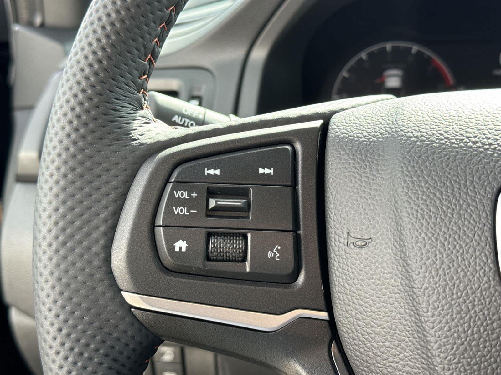 Thumbnail: 2025 Honda Ridgeline - 21