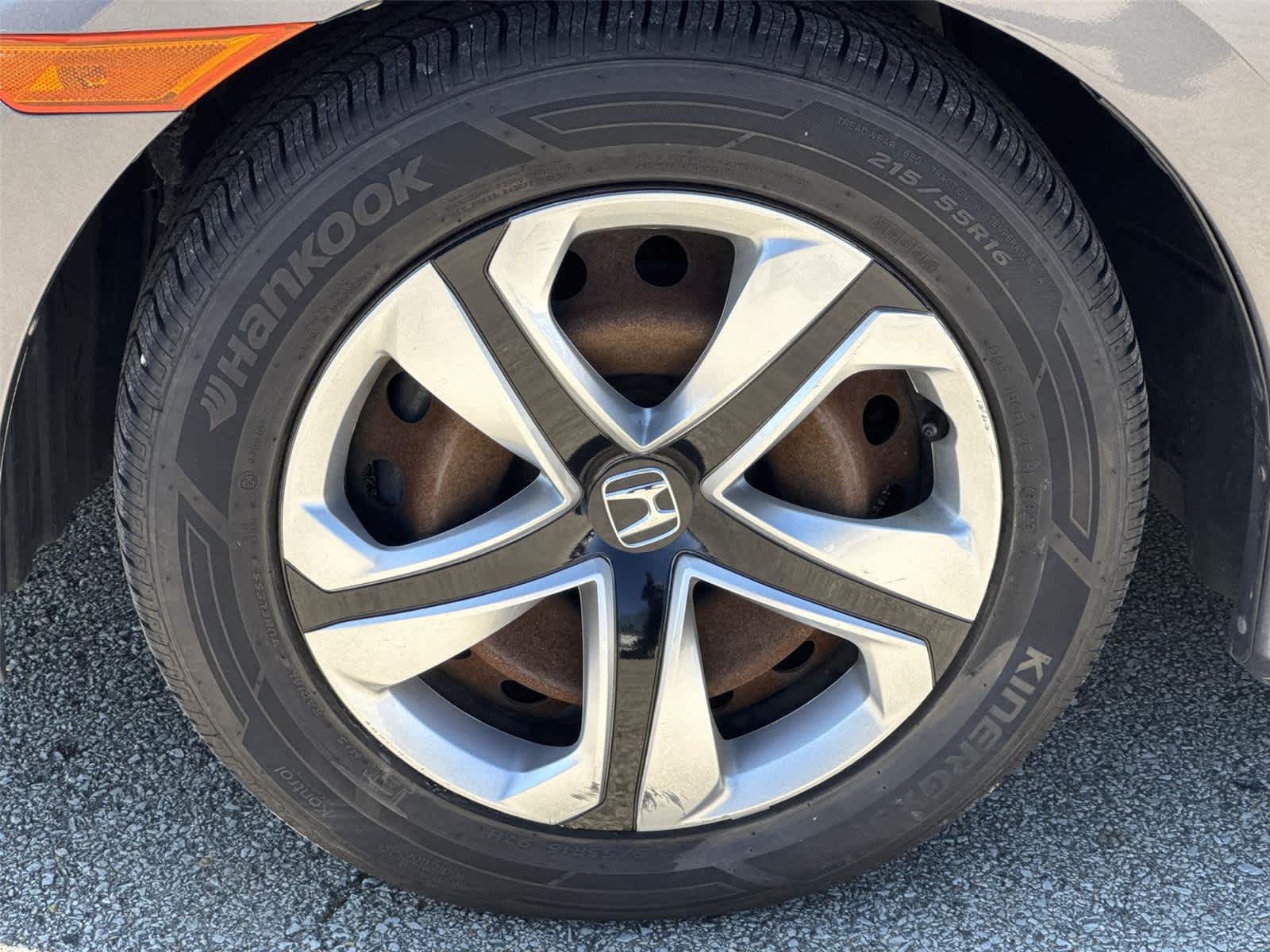 Thumbnail: 2016 Honda Civic - 12