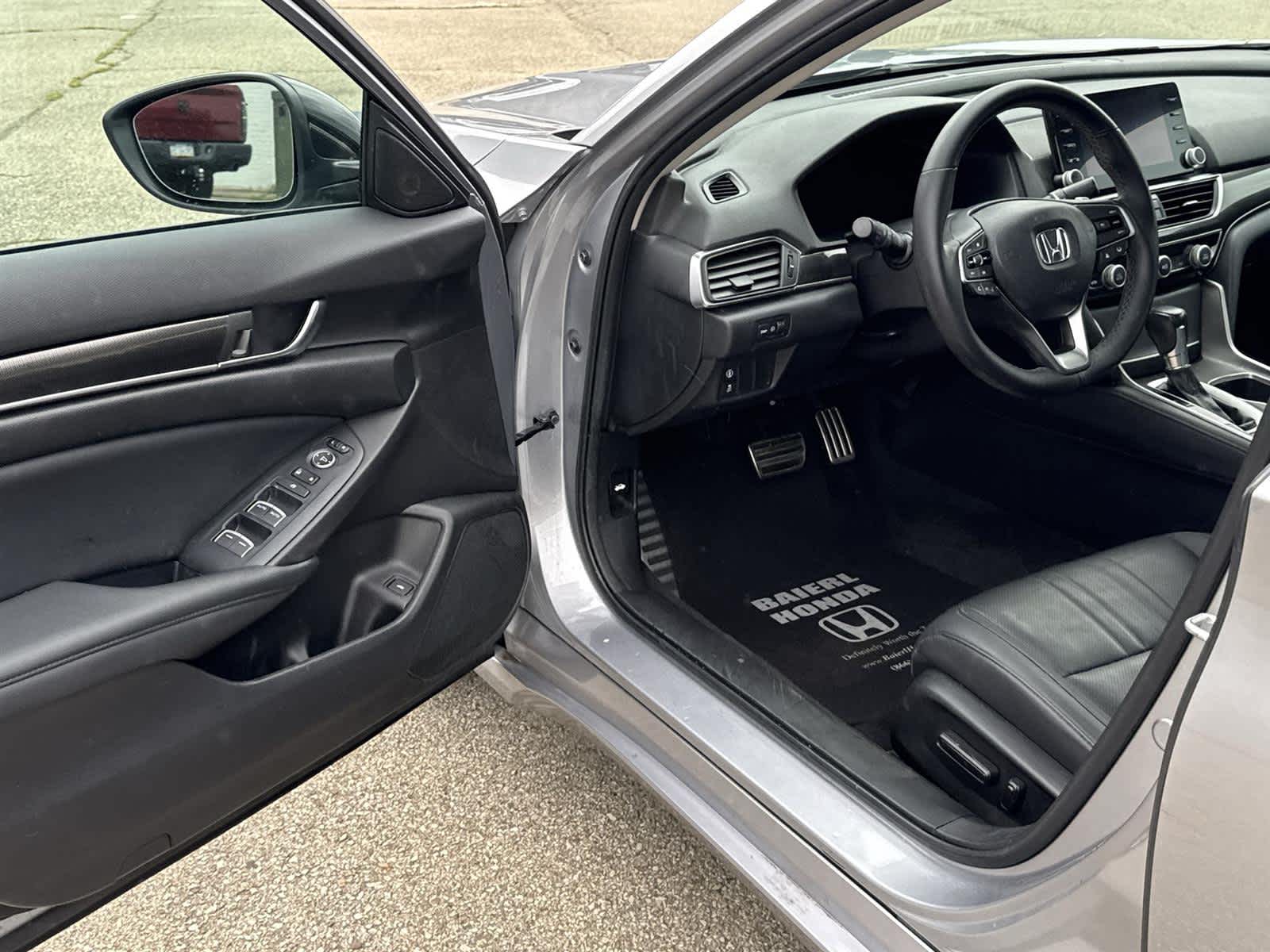 Thumbnail: 2022 Honda Accord - 2