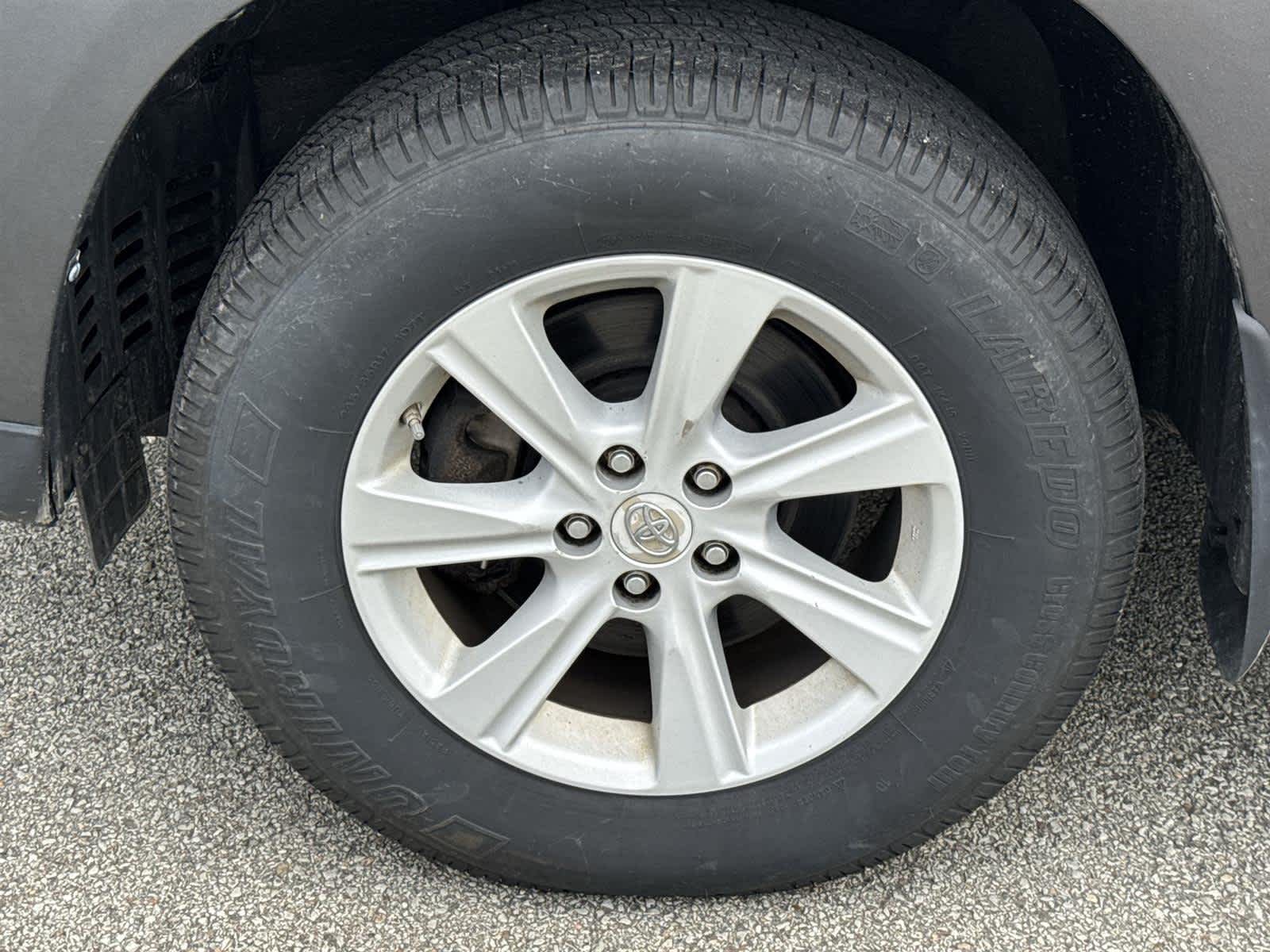 Thumbnail: 2012 Toyota Highlander - 12