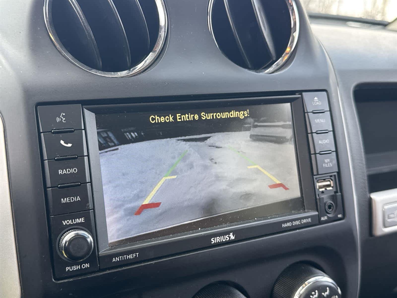 Thumbnail: 2016 Jeep Compass - 25