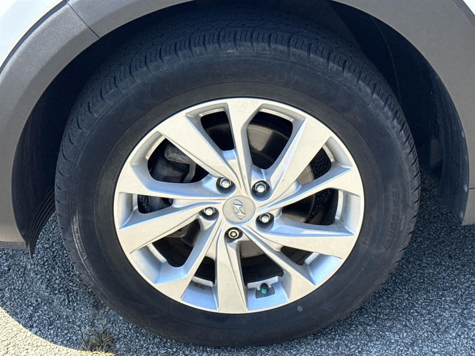 Thumbnail: 2019 Hyundai Tucson - 12