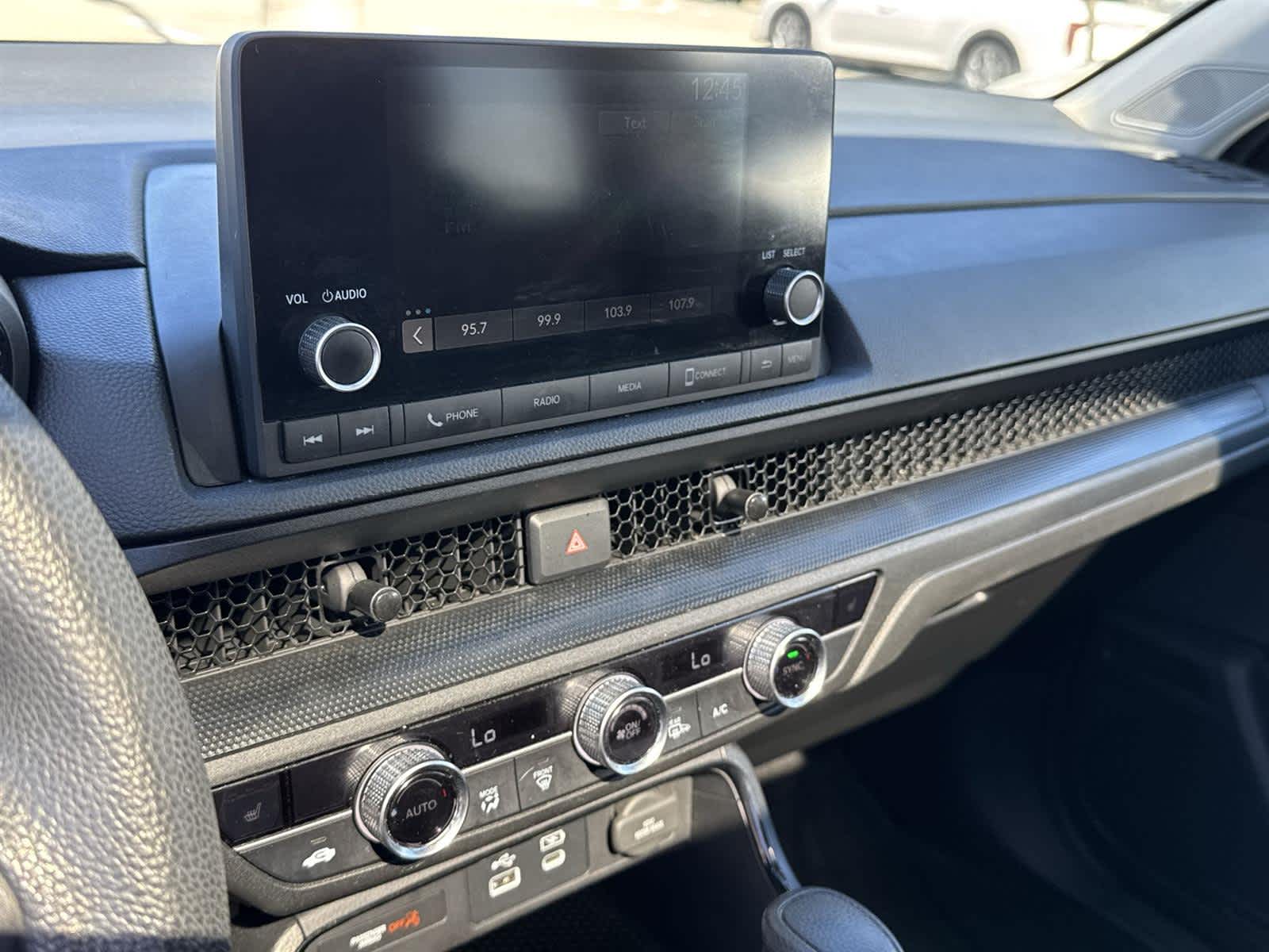 Thumbnail: 2023 Honda CR-V - 24