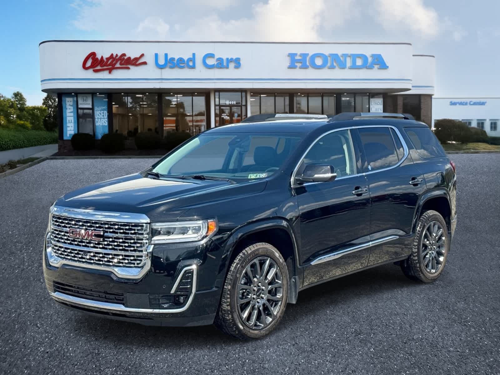 Thumbnail: 2023 GMC Acadia - 1