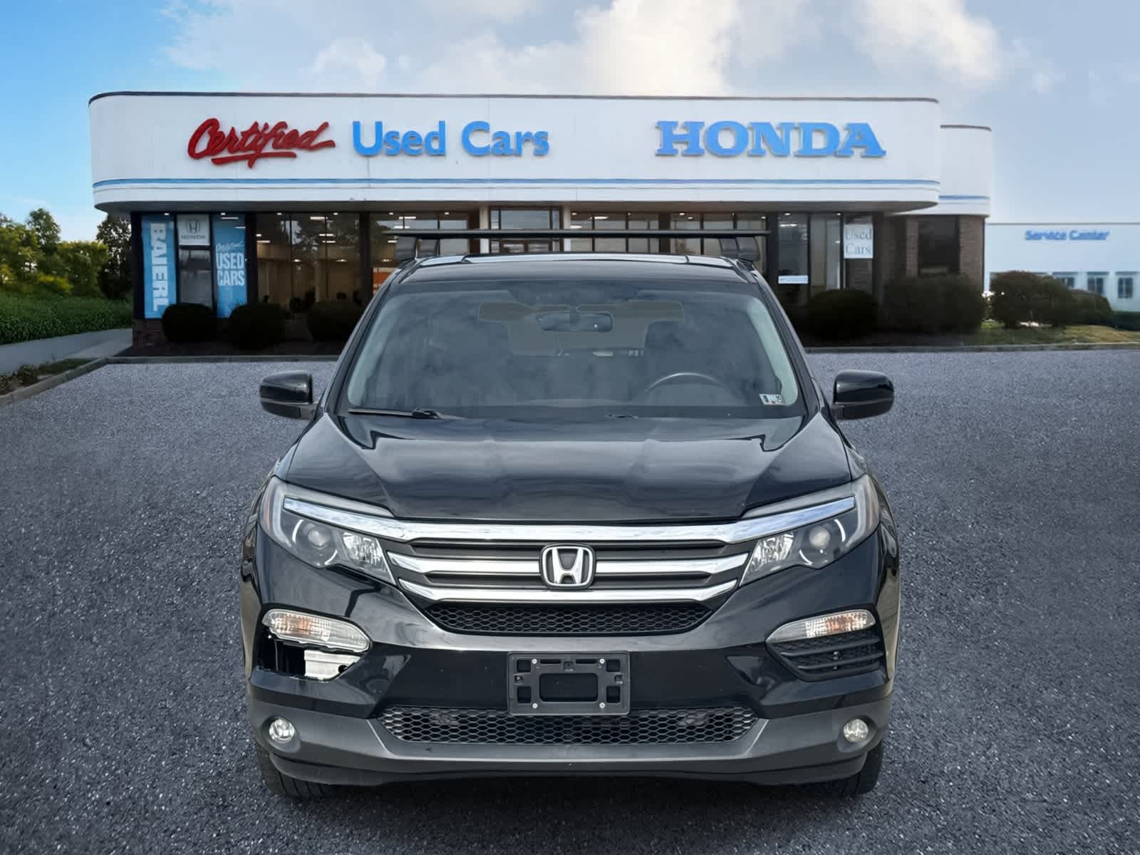 Thumbnail: 2018 Honda Pilot - 8