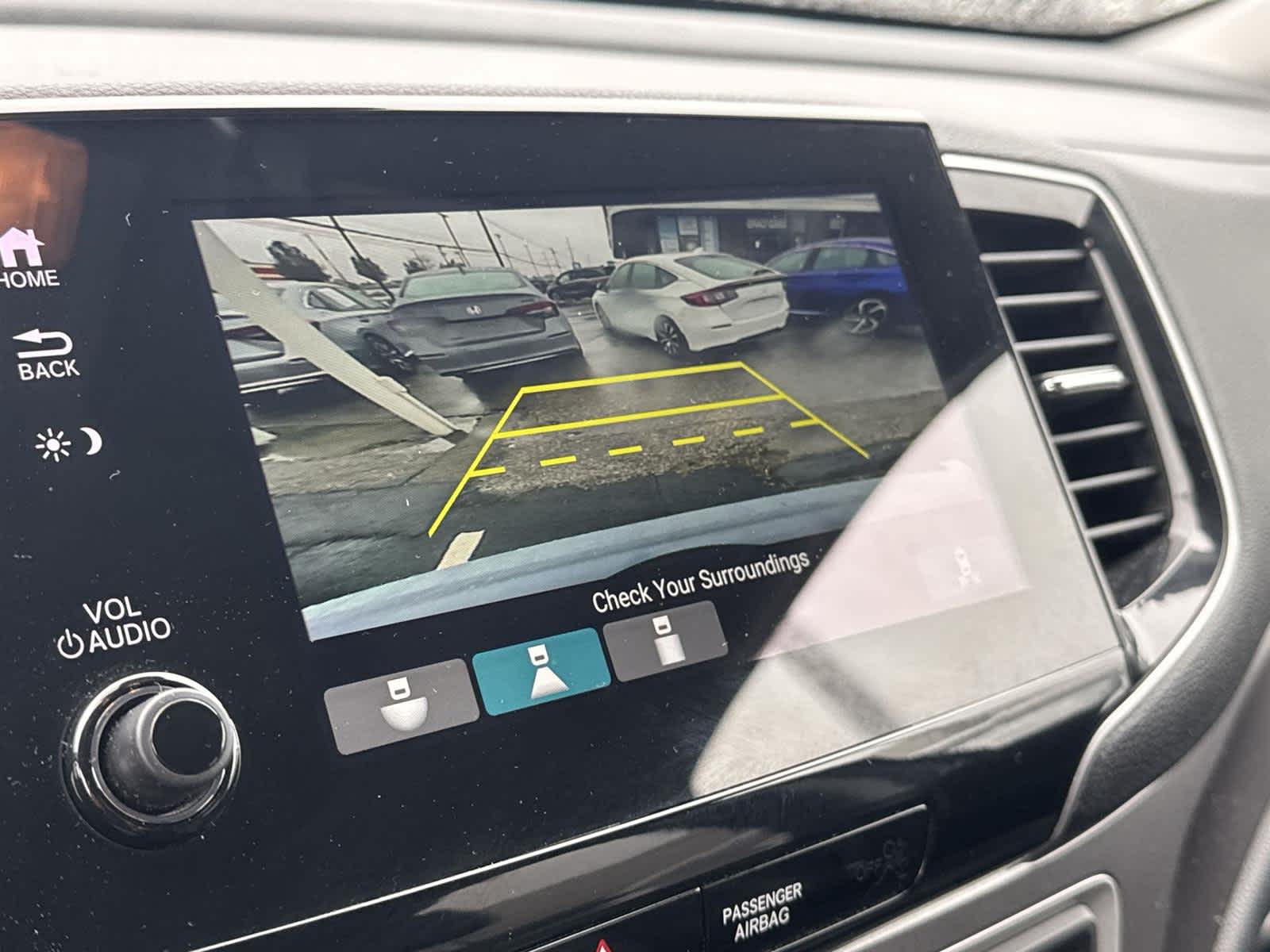 Thumbnail: 2022 Honda Pilot - 25