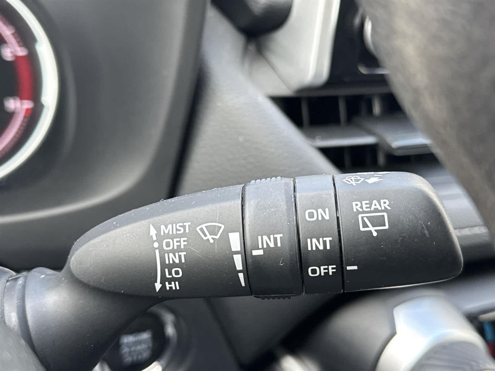 Thumbnail: 2024 Toyota RAV4 - 21