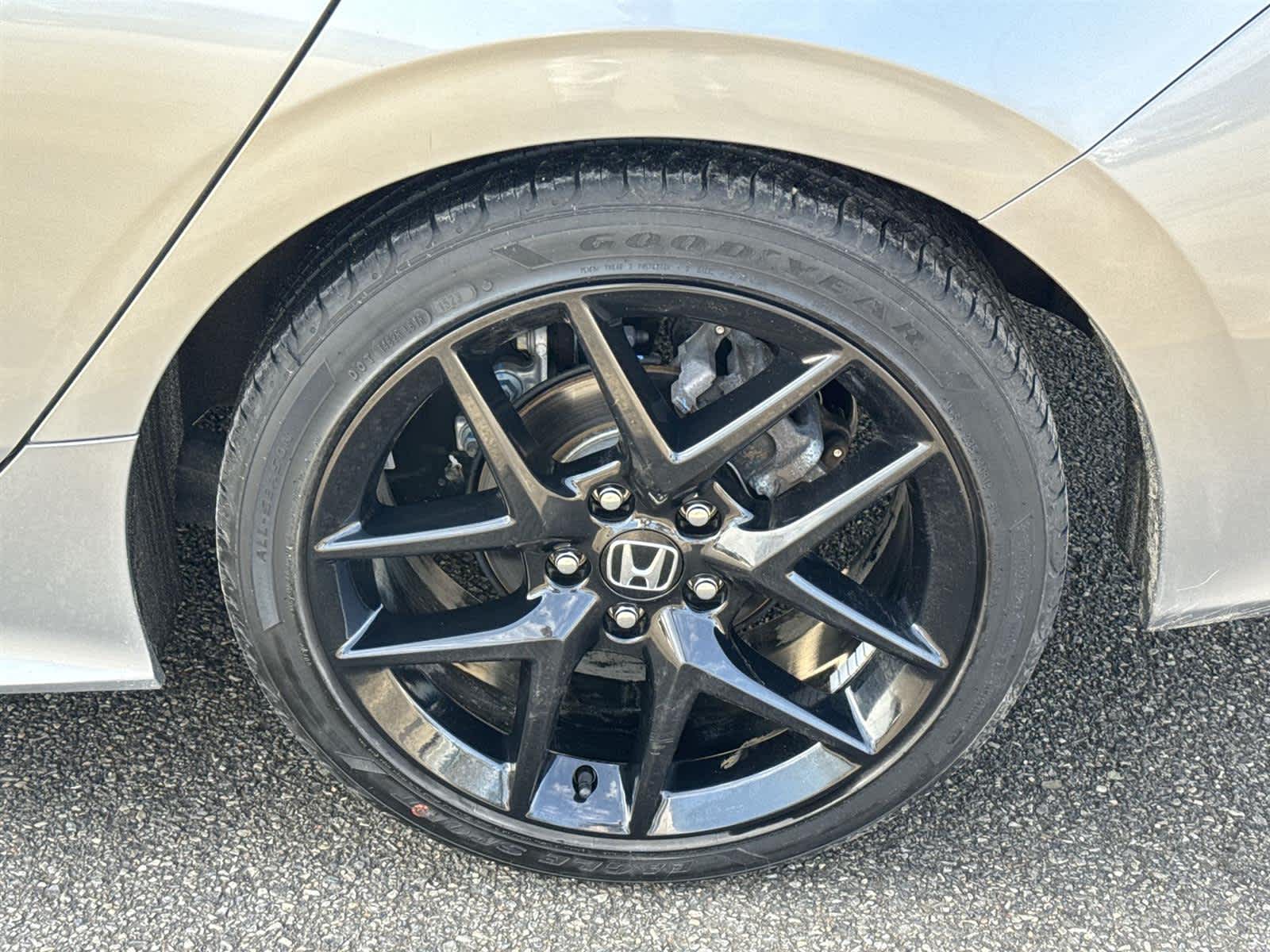 Thumbnail: 2023 Honda Civic - 12