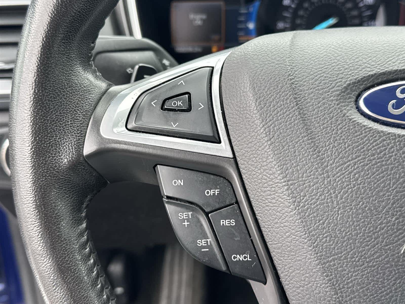 Thumbnail: 2016 Ford Fusion - 18