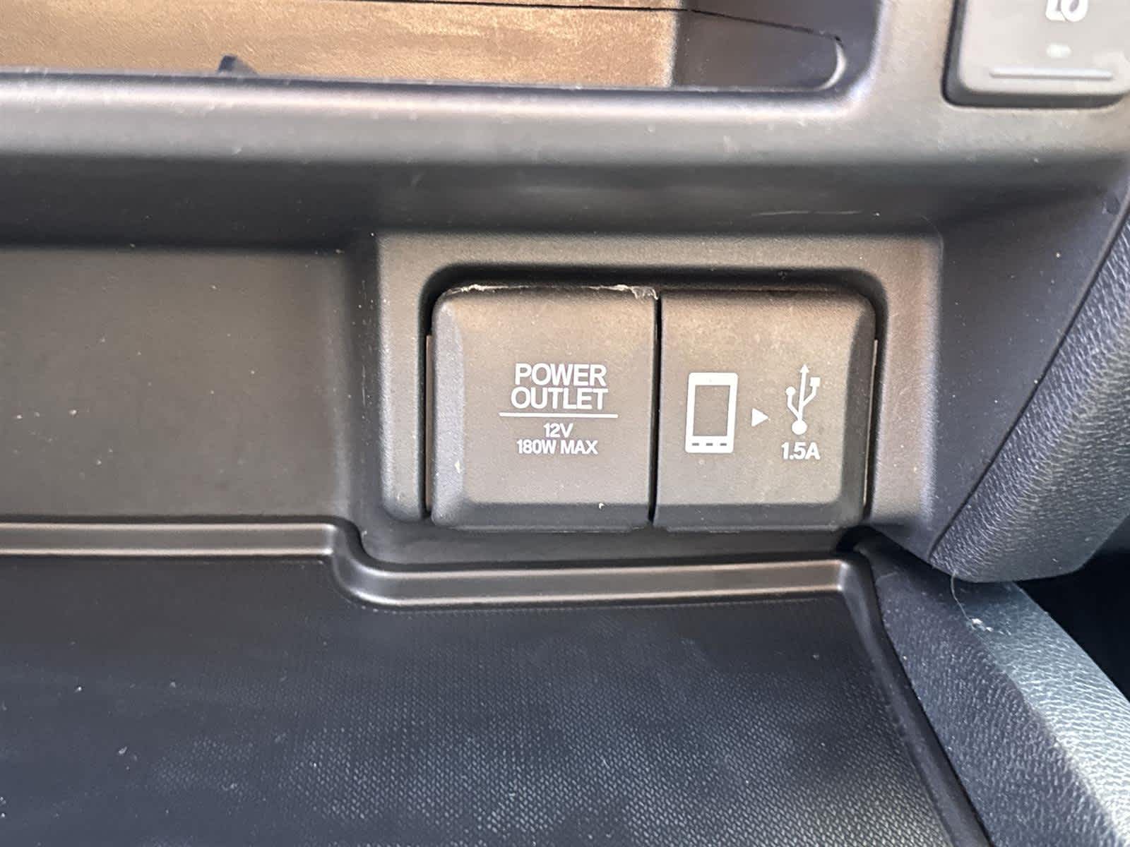 Thumbnail: 2017 Honda Ridgeline - 30