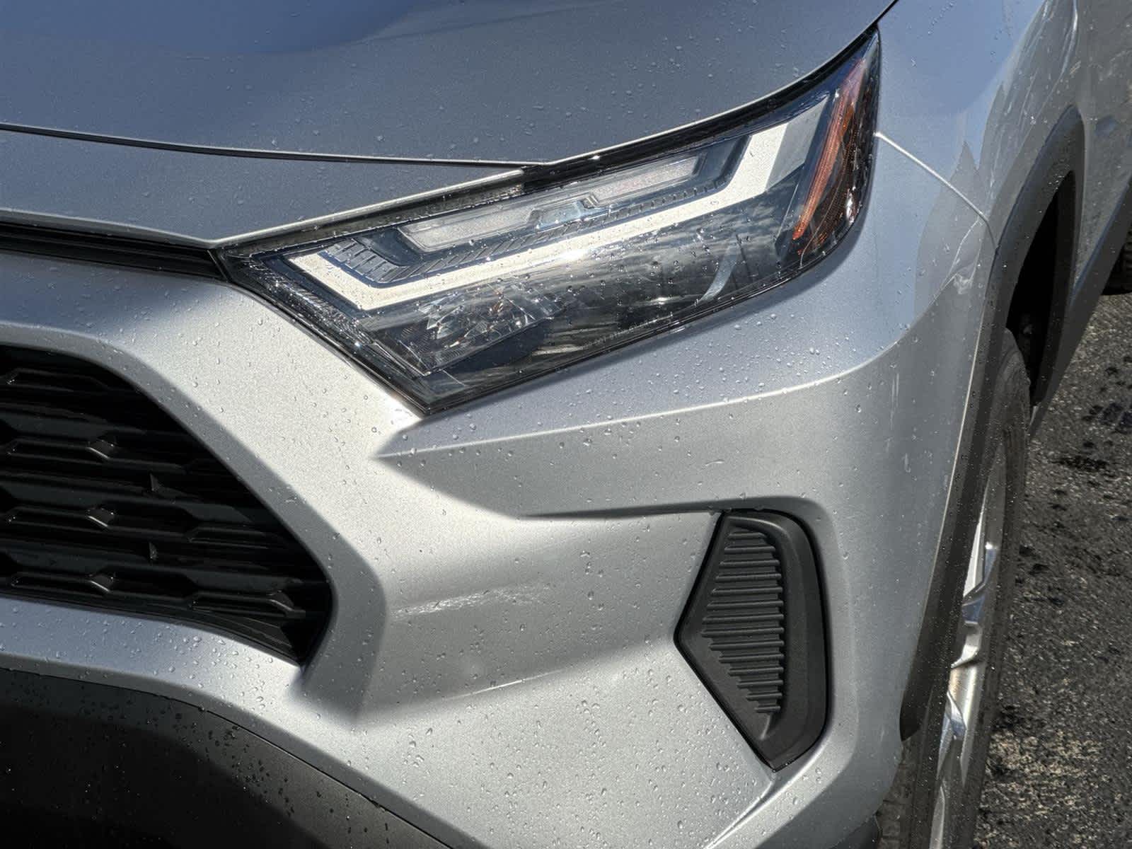 Thumbnail: 2024 Toyota RAV4 - 9