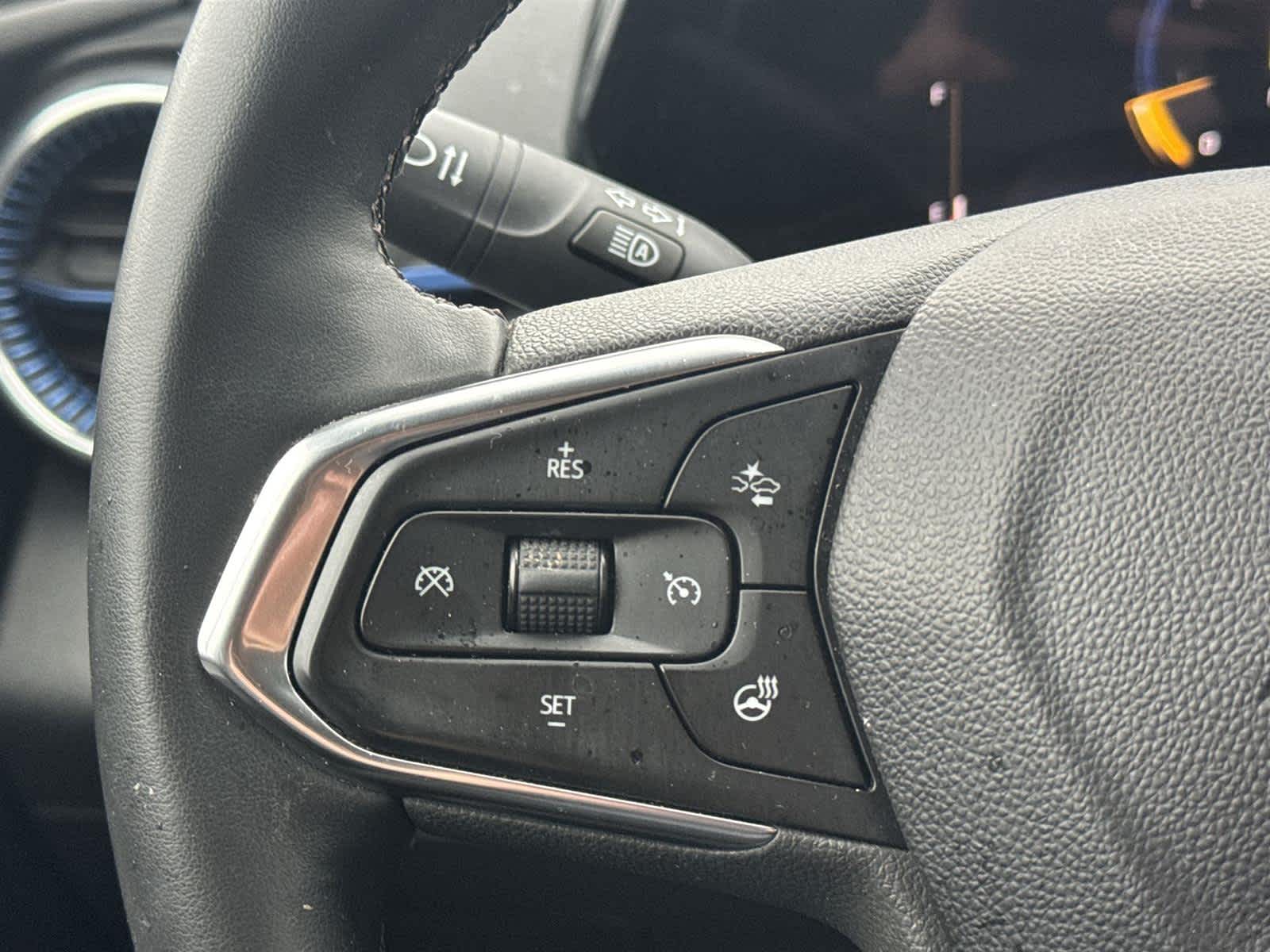 Thumbnail: 2024 Chevrolet Trax - 19