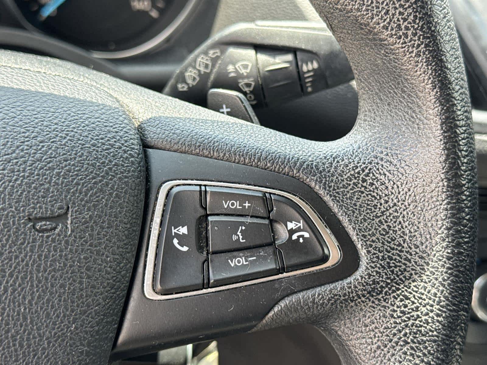 Thumbnail: 2017 Ford Escape - 21