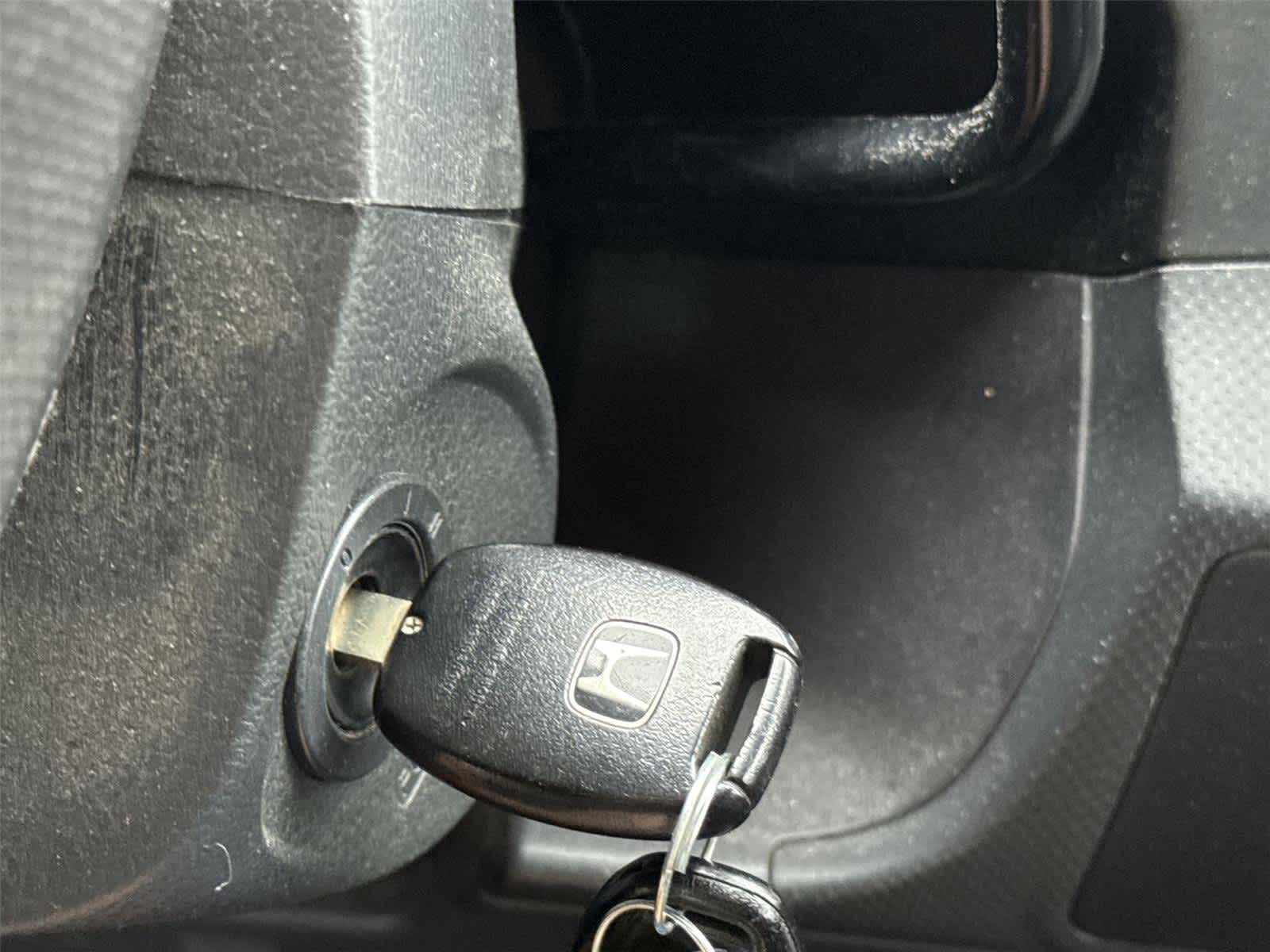 Thumbnail: 2013 Honda Ridgeline - 31
