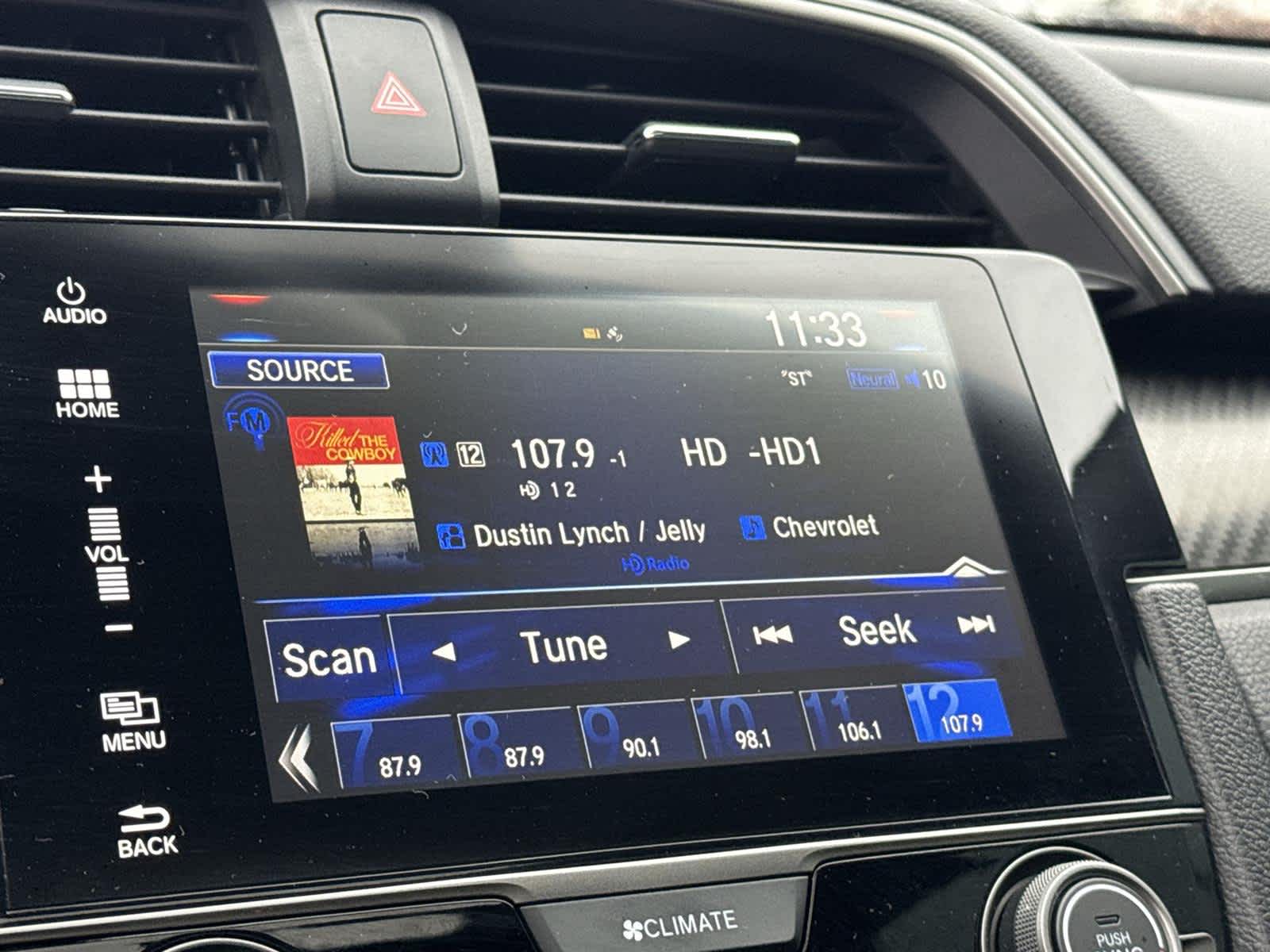 Thumbnail: 2017 Honda Civic - 26