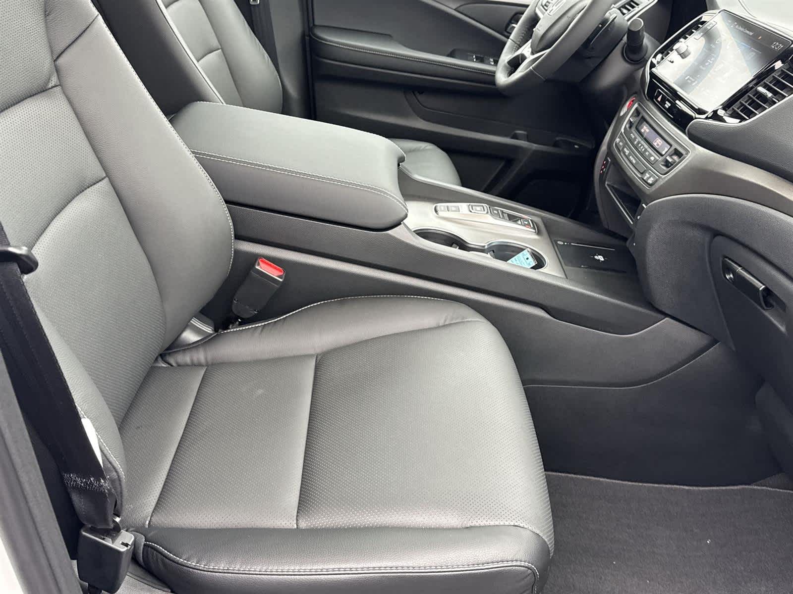 Thumbnail: 2026 Honda Ridgeline - 19