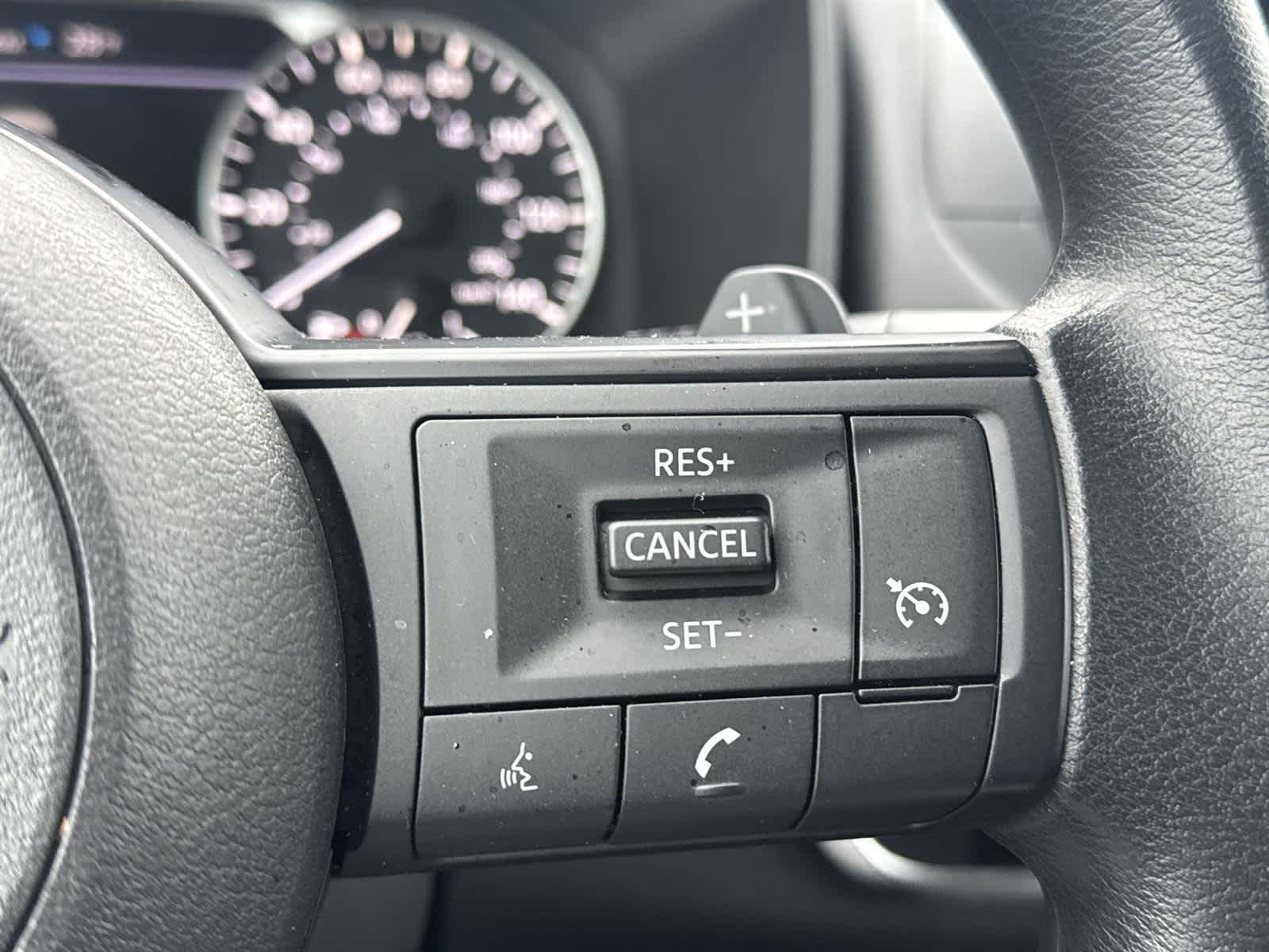 Thumbnail: 2023 Nissan Rogue - 18