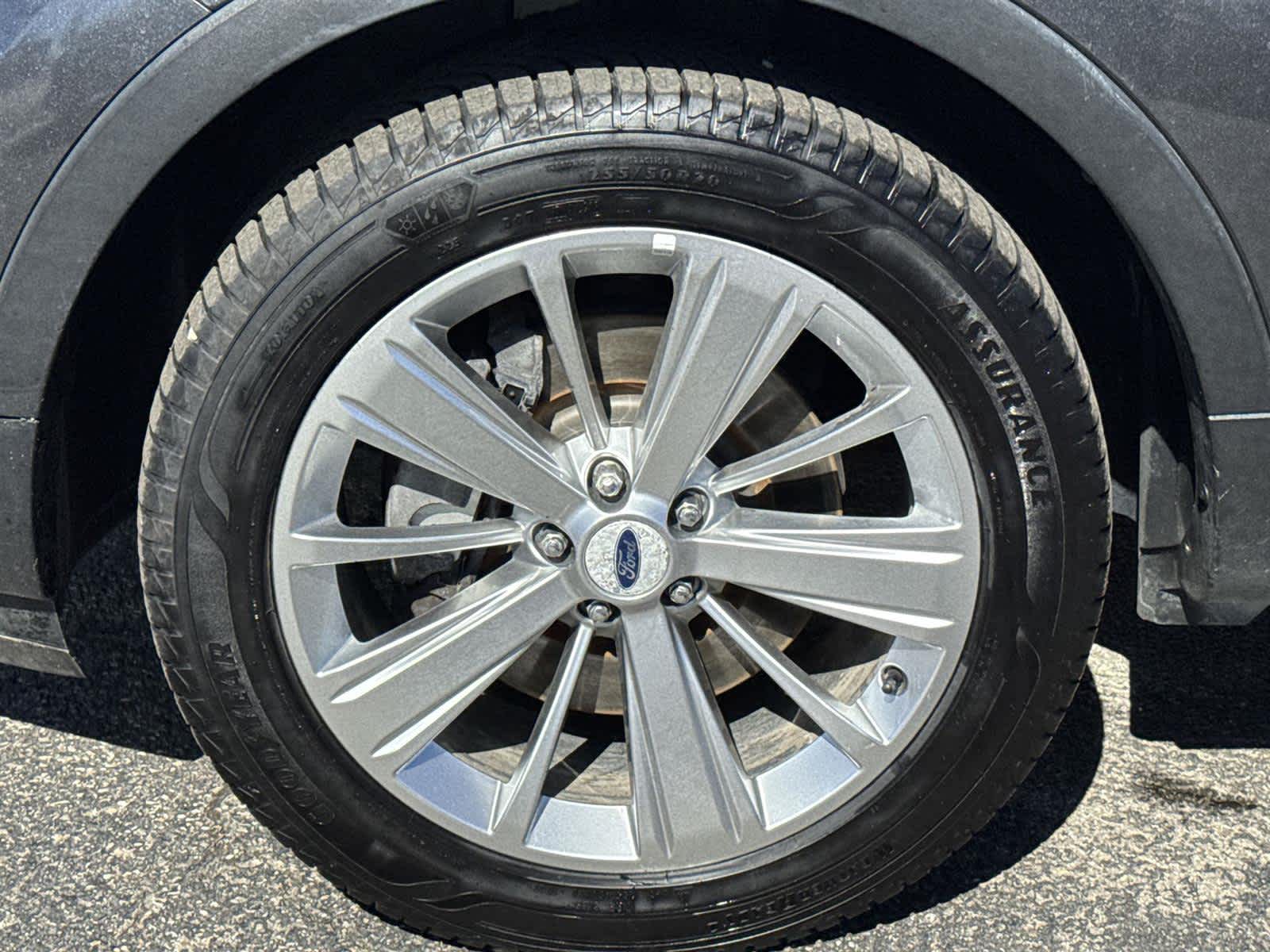 Thumbnail: 2019 Ford Explorer - 11