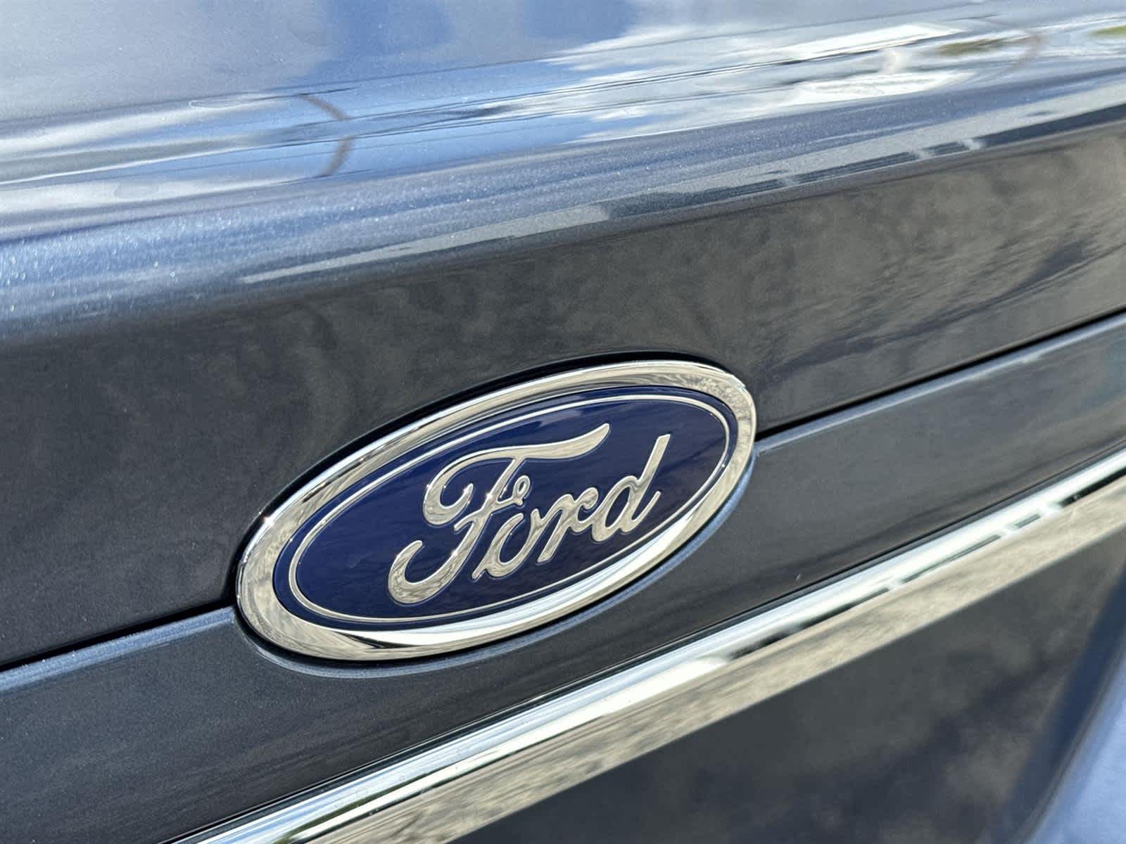 Thumbnail: 2018 Ford Fusion - 10