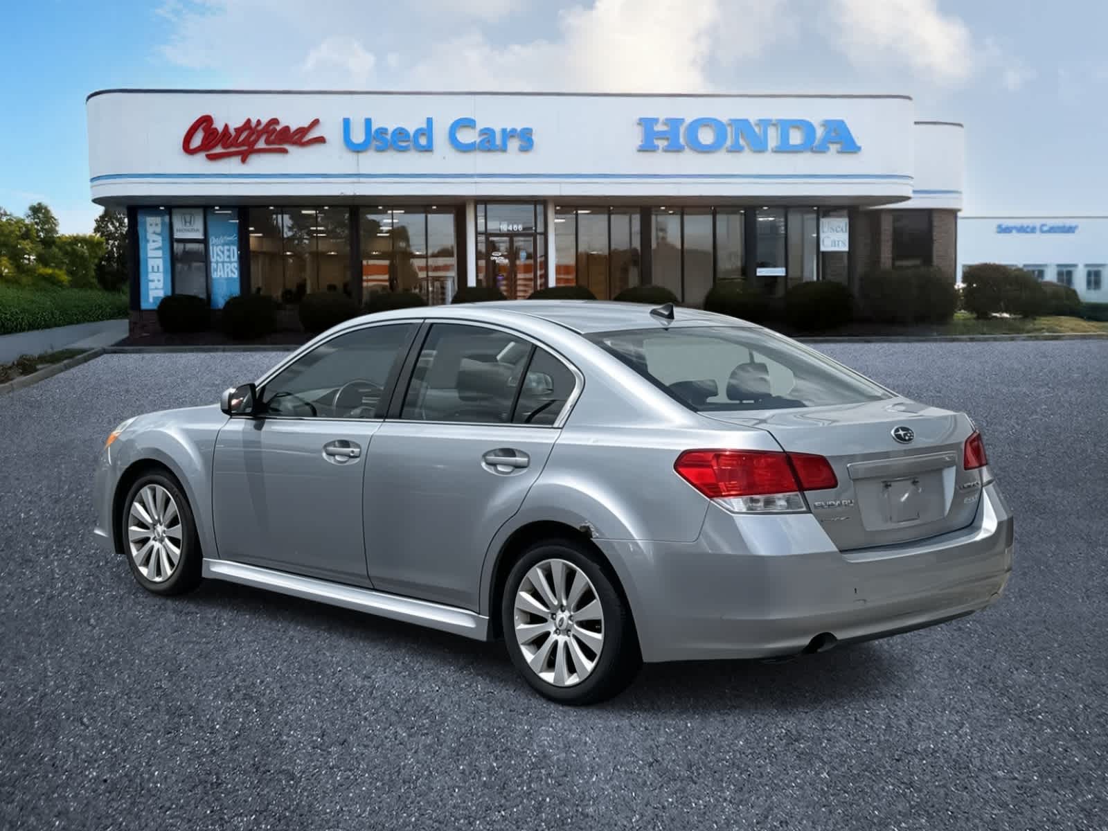 Thumbnail: 2012 Subaru Legacy - 4