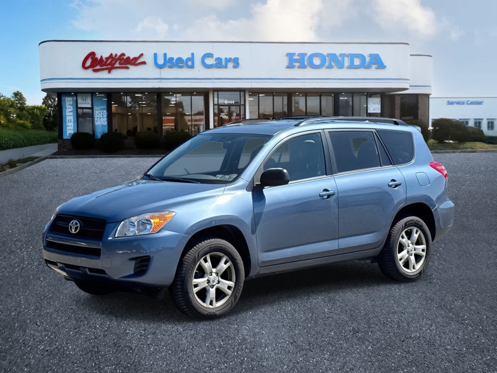 Thumbnail: 2012 Toyota RAV4 - 1