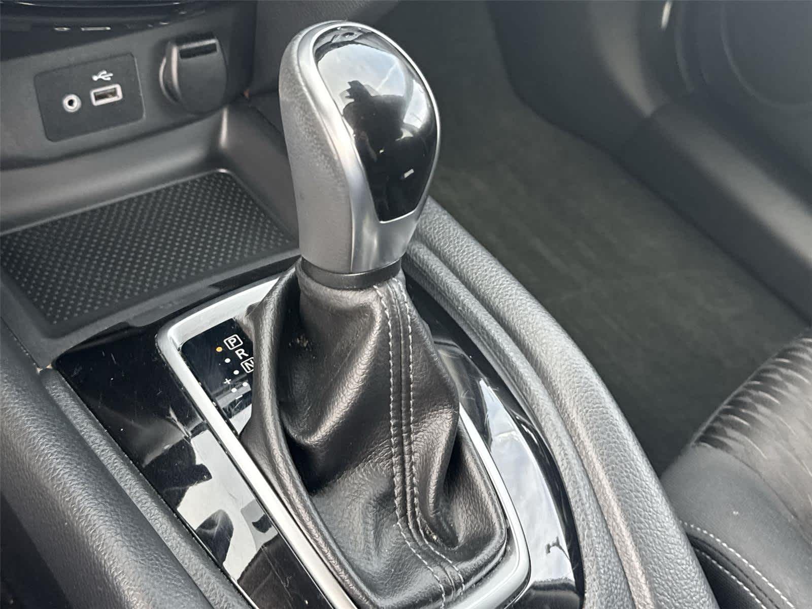 Thumbnail: 2020 Nissan Rogue - 26