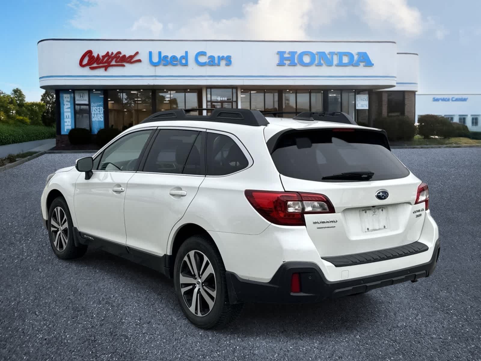 Thumbnail: 2018 Subaru Outback - 3