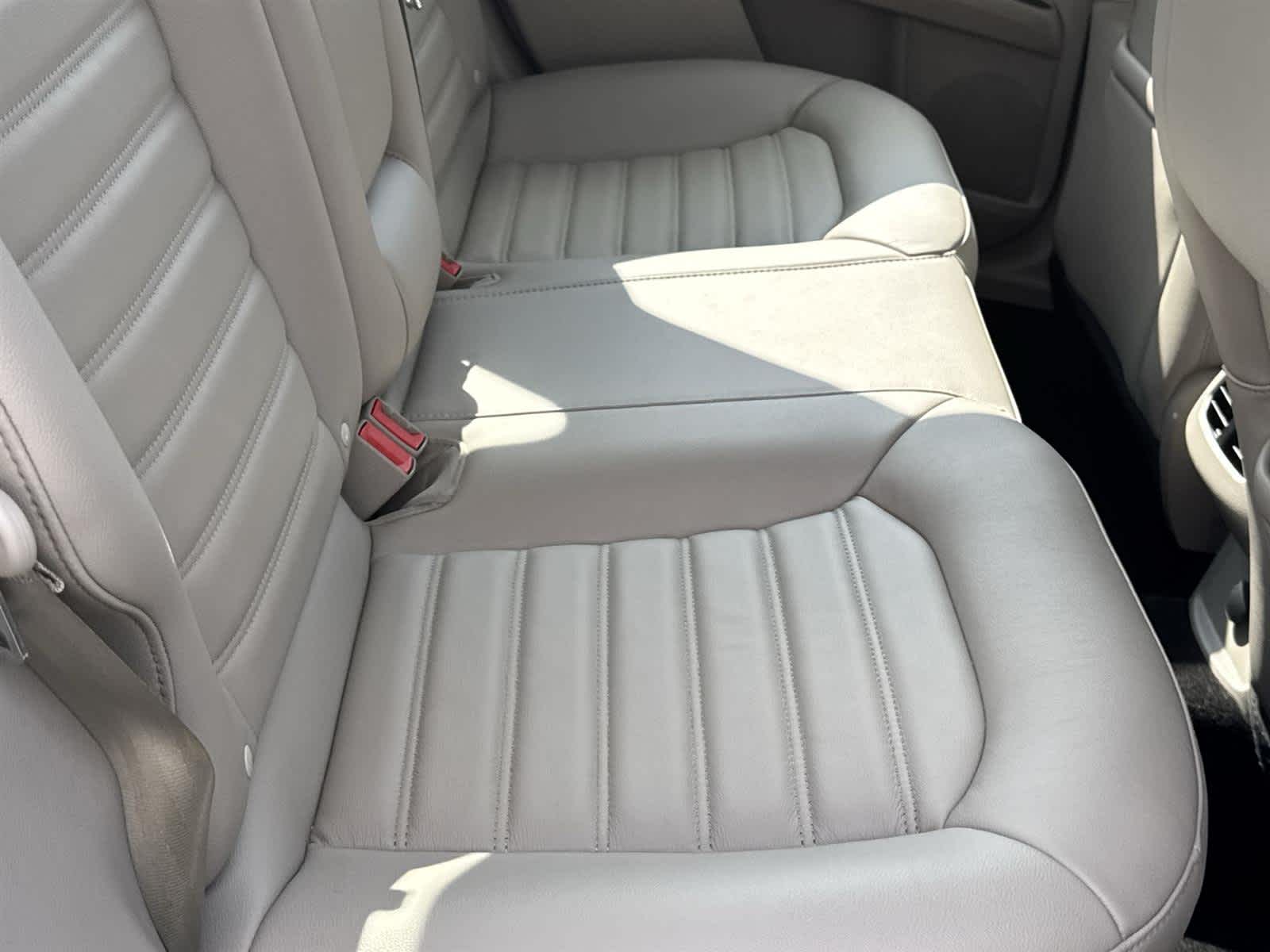 Thumbnail: 2018 Ford Fusion - 18