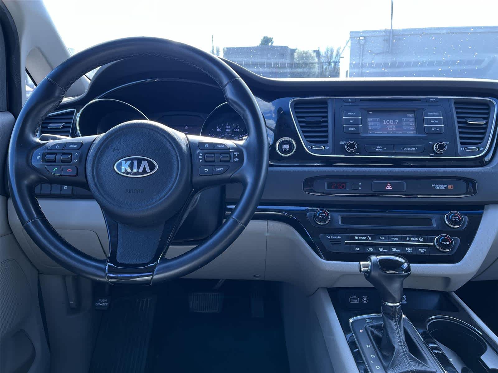 Thumbnail: 2016 Kia Sedona - 13