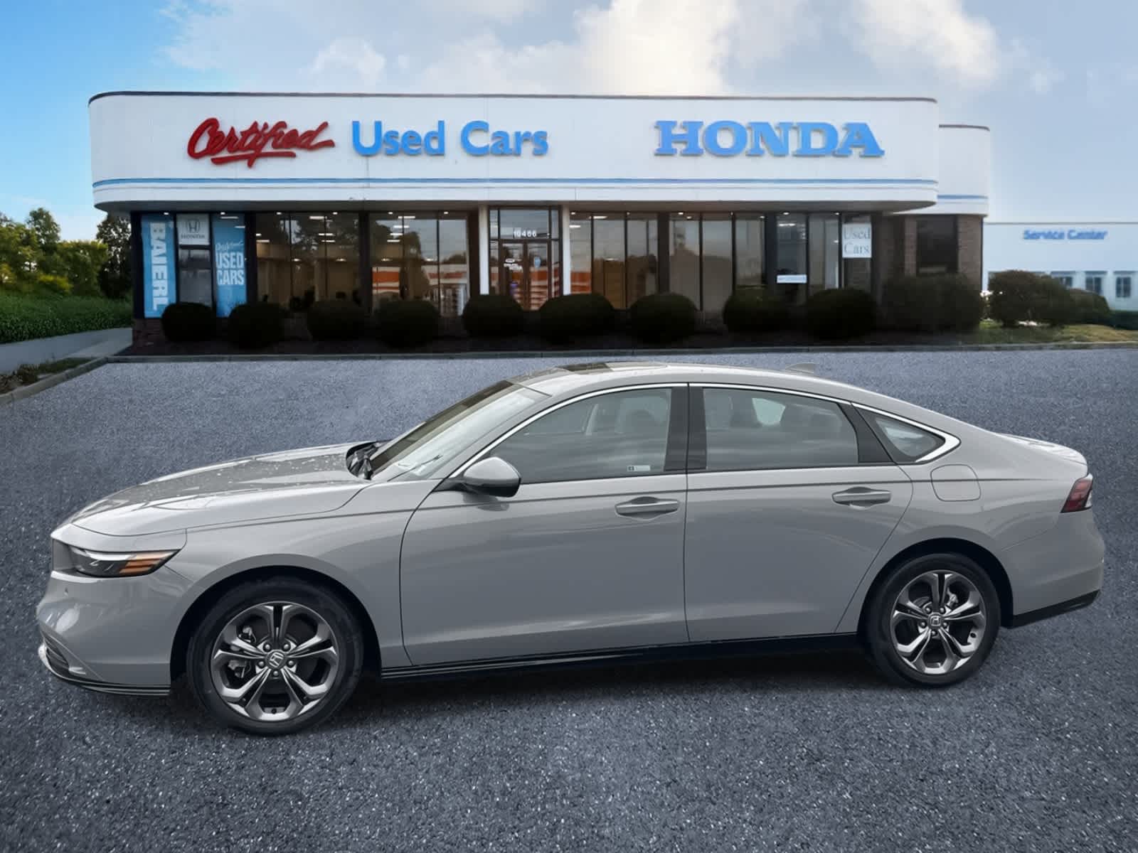 2024 Honda Accord Hybrid EX-L photo 2