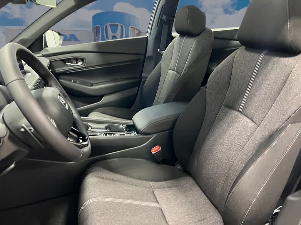 2025 Honda Accord Sport 13