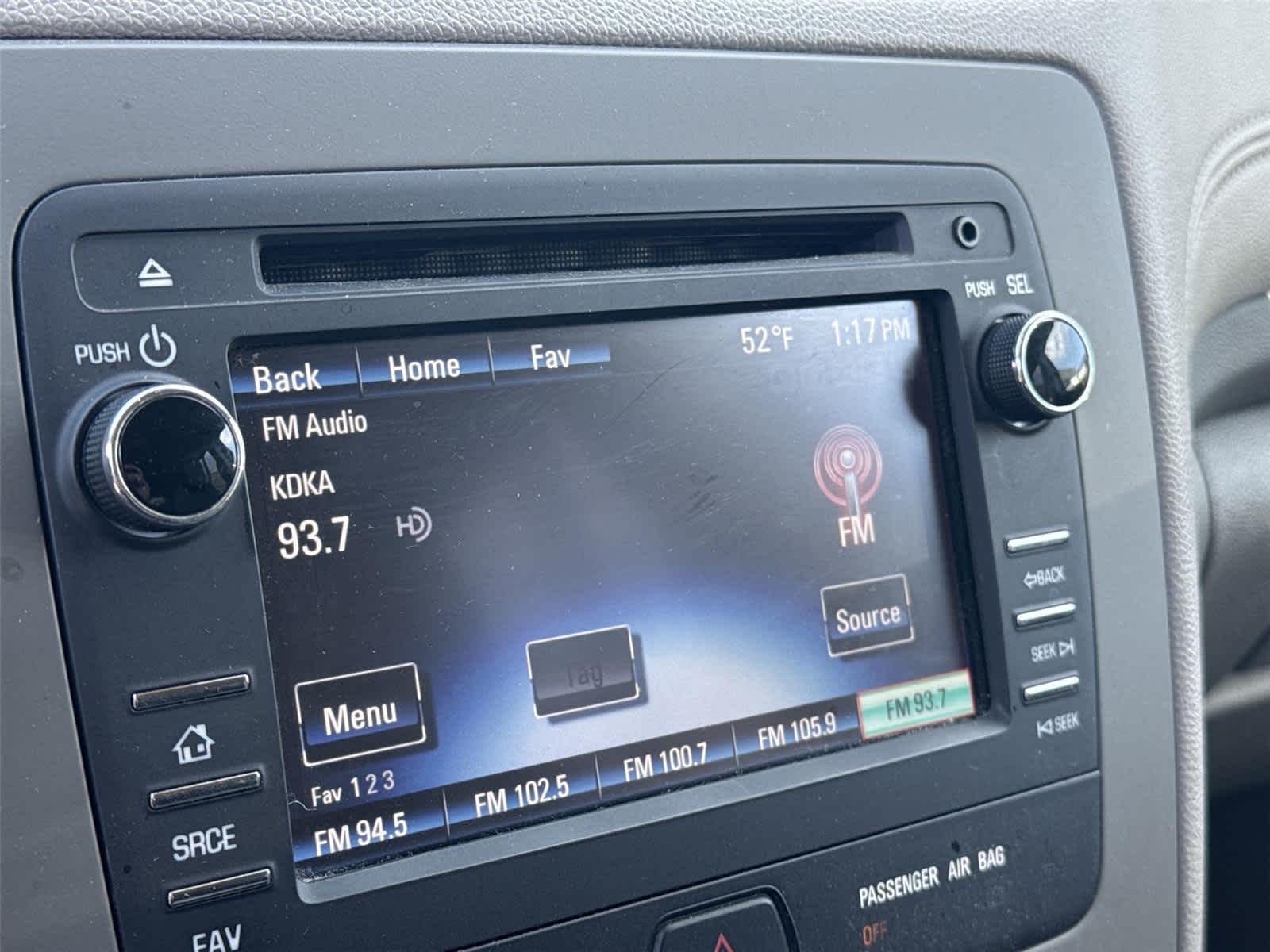 Thumbnail: 2014 Chevrolet Traverse - 26