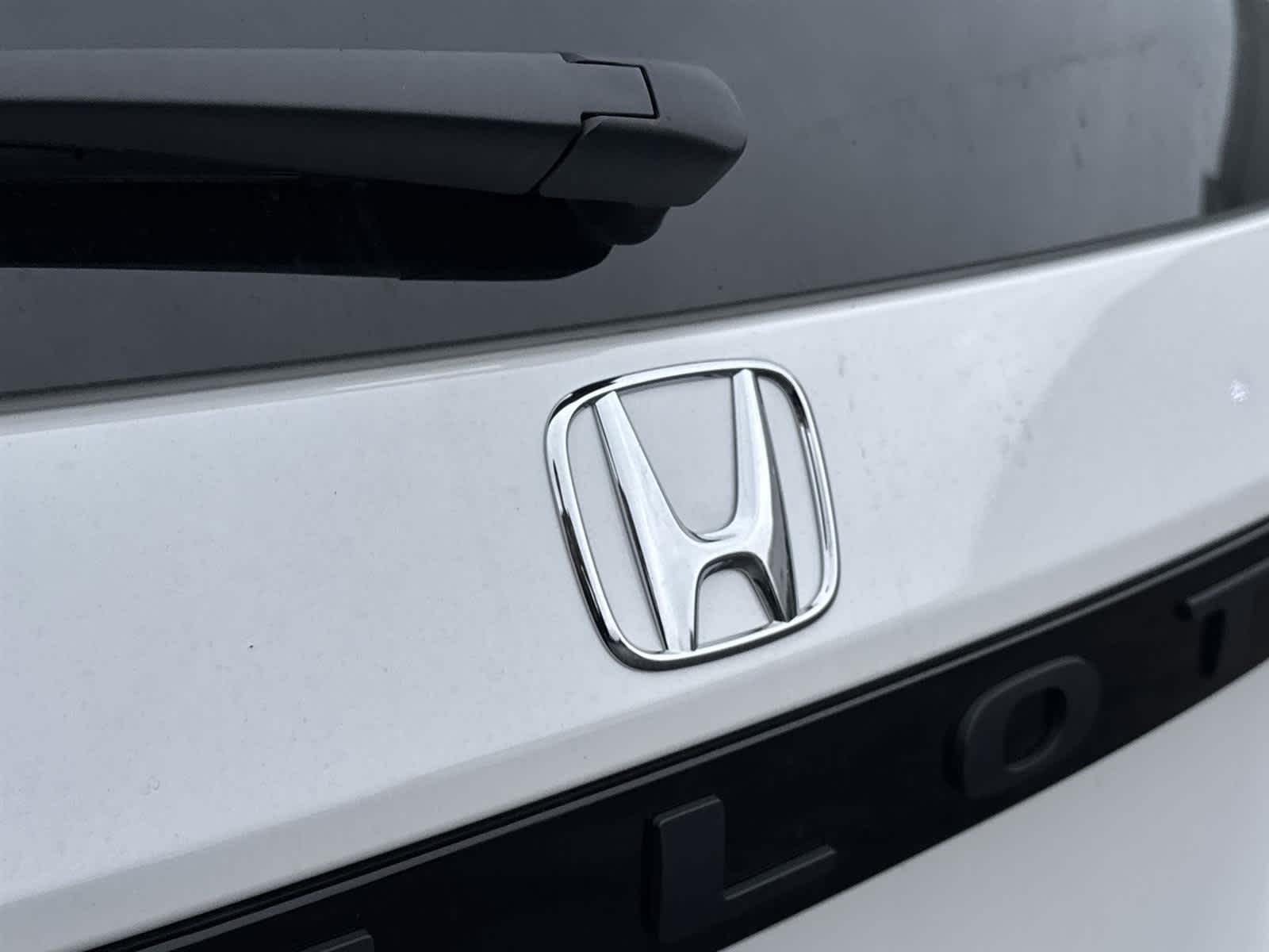 Thumbnail: 2025 Honda Pilot - 10