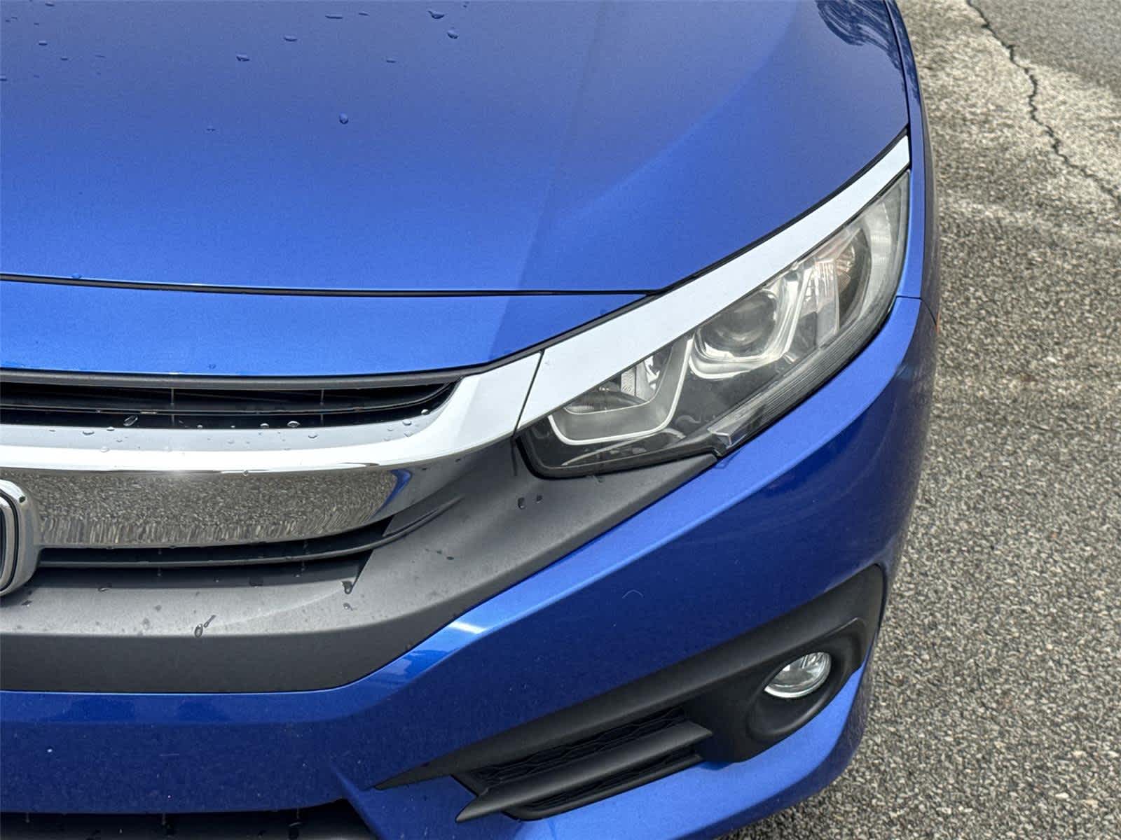Thumbnail: 2016 Honda Civic - 9