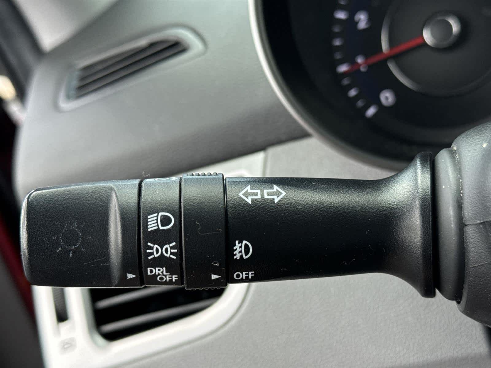 Thumbnail: 2013 Hyundai Elantra - 22
