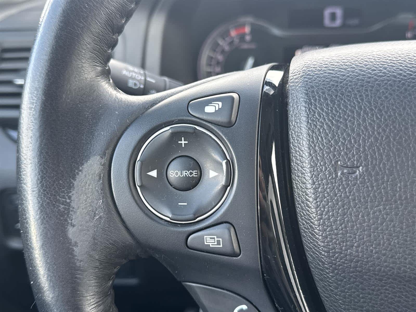 Thumbnail: 2019 Honda Ridgeline - 18