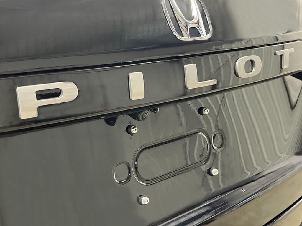 Thumbnail: 2026 Honda Pilot - 6