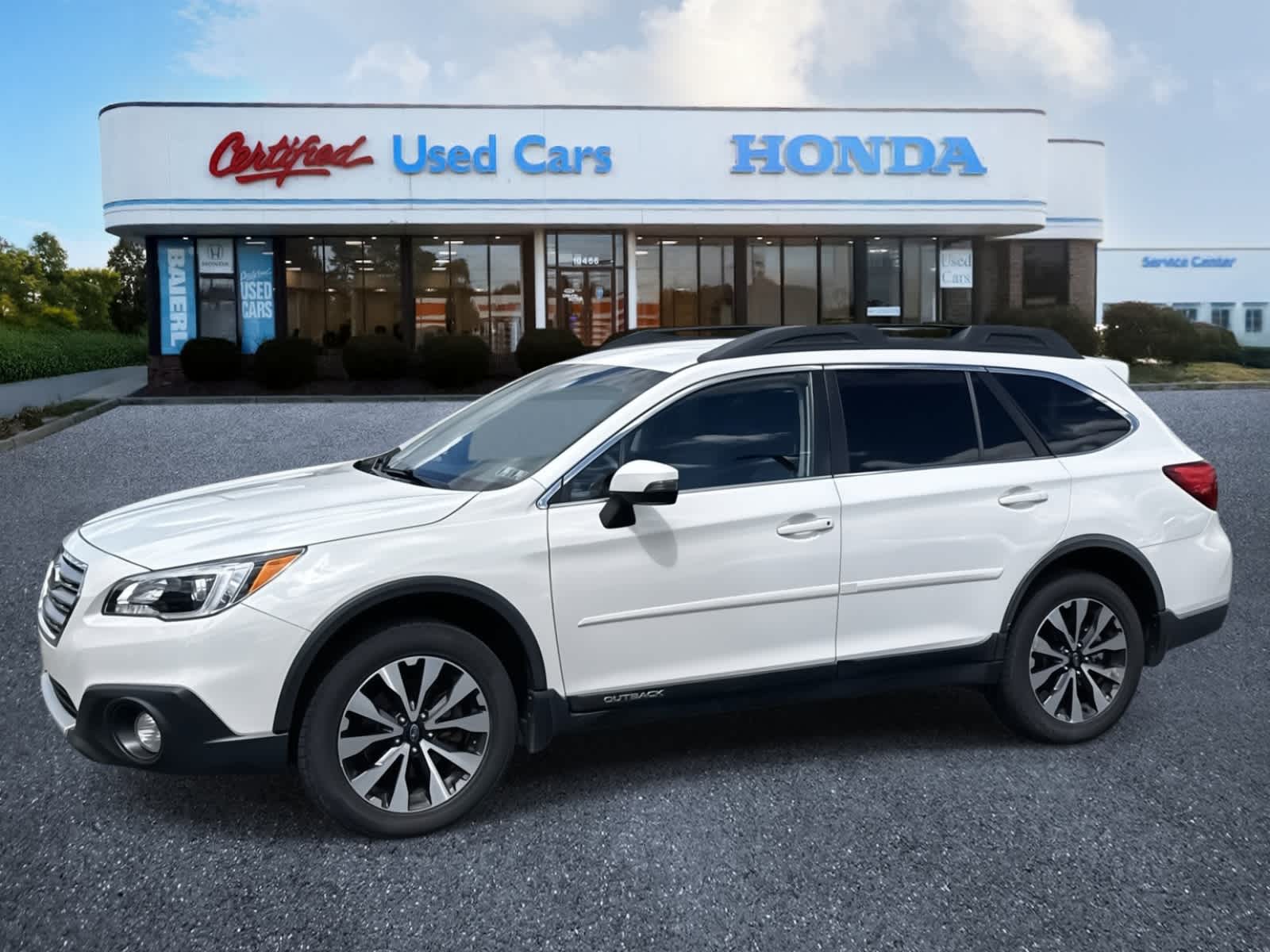 Thumbnail: 2016 Subaru Outback - 2